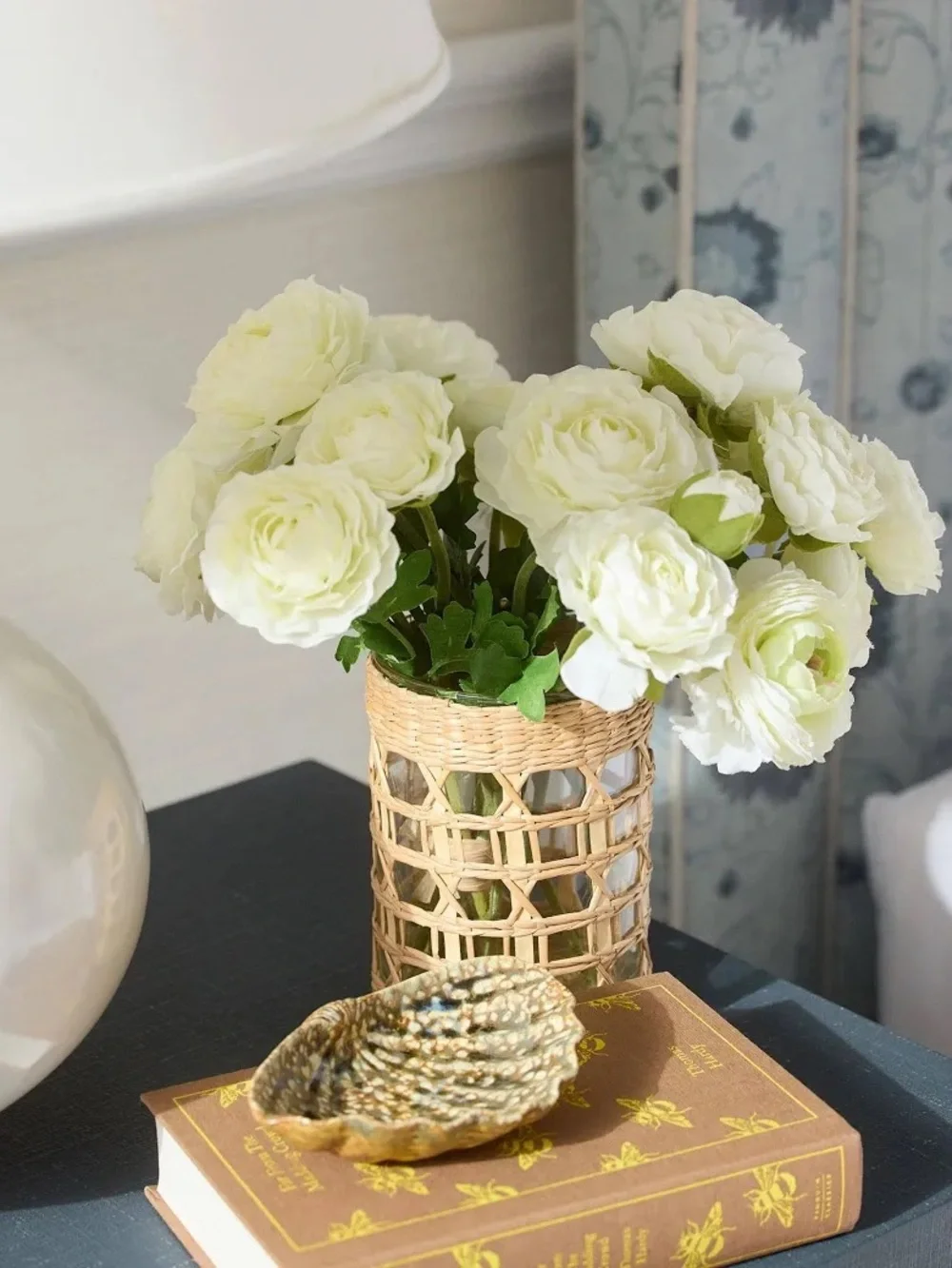 NWT! Serena & Lily x Diane James White Ranunculus Bouquet Florals Flowers